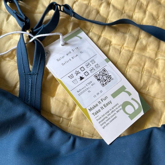 Halara Softlyzero Oxford Blue Sport Dress with undershorts - Picture 2 of 8